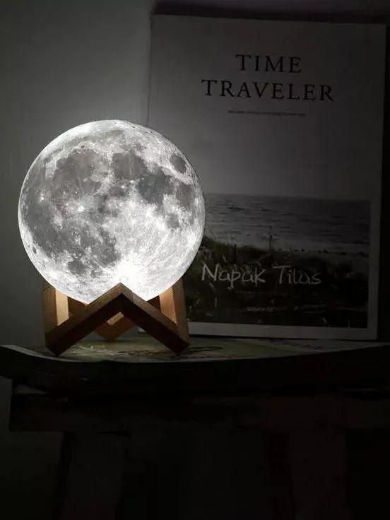 Moon Lamp