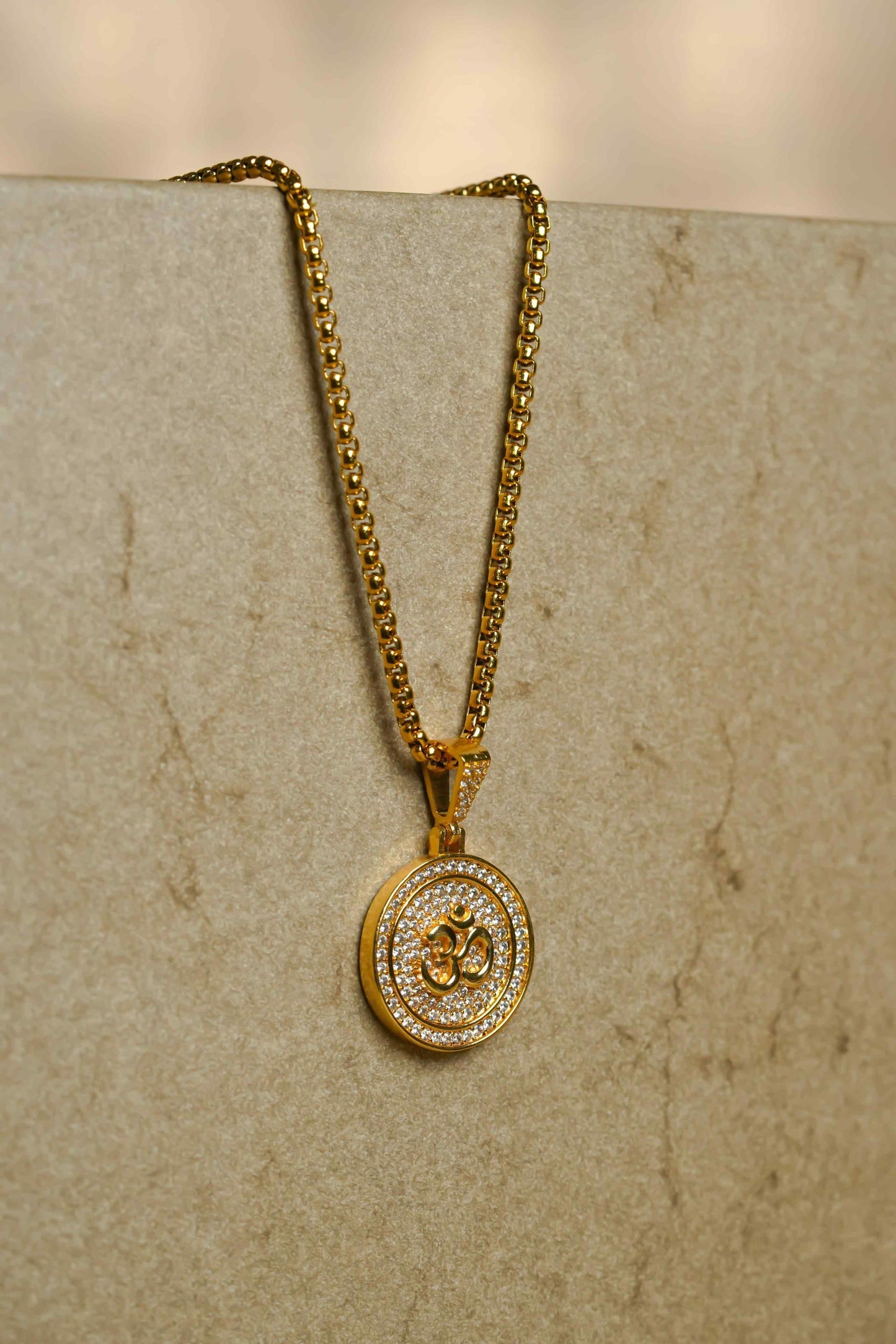 (ॐ) Om Symbol Pendant With Chain📿