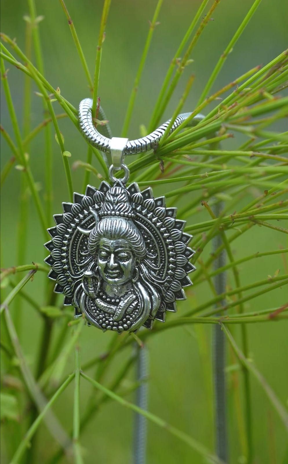 Lord Shiva ji Pendant with Snake Chain📿