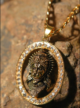 Gold-plated Hanuman Face Diamond Alloy Pendant Locket Set